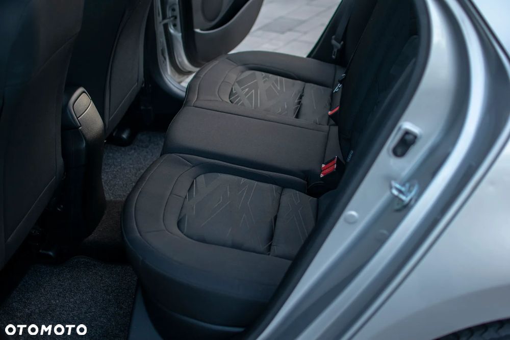 Kia Ceed - 35