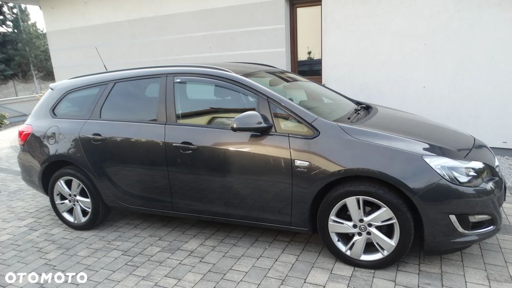 Opel Astra 1.4 Turbo Innovation - 4