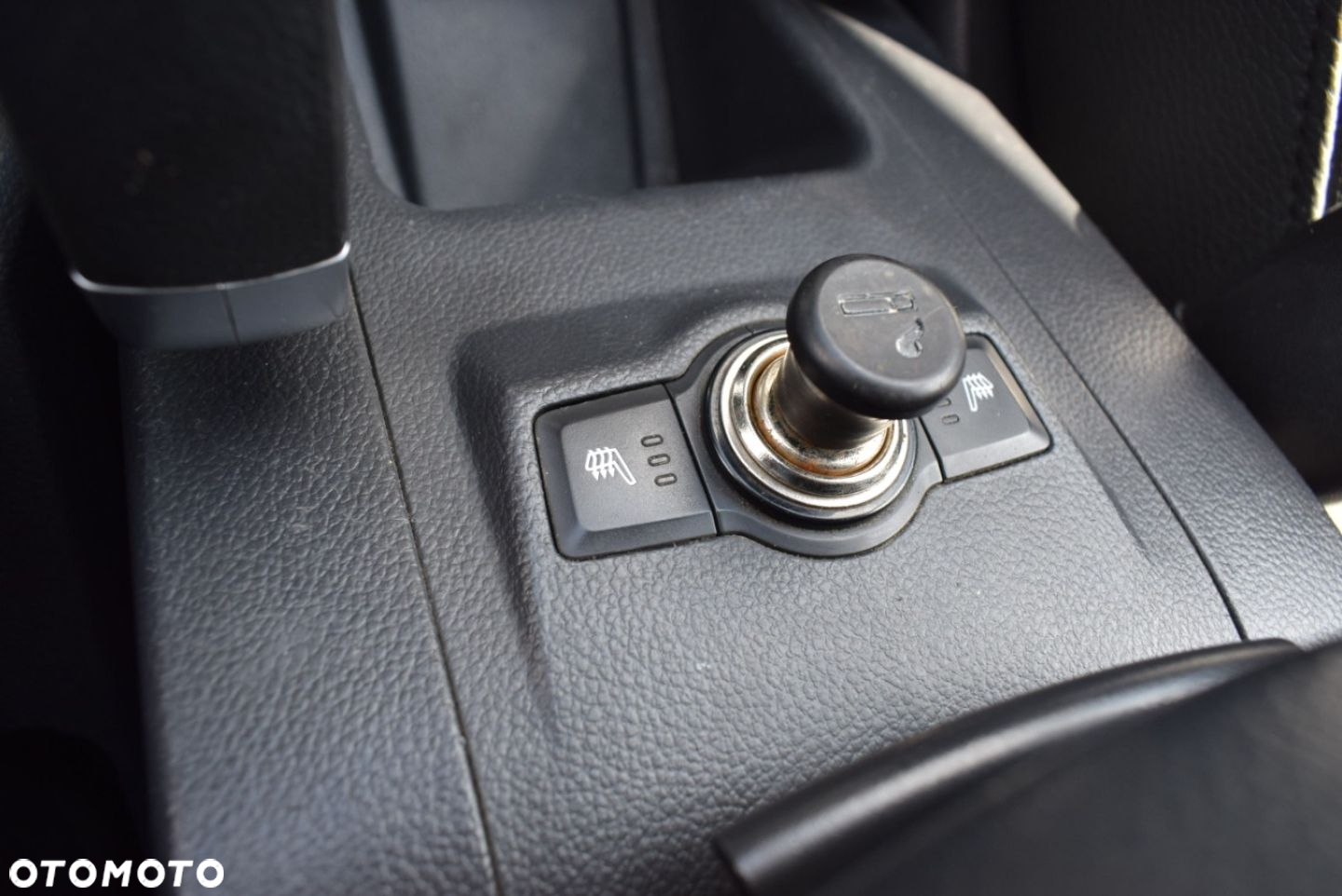 Opel Antara - 35