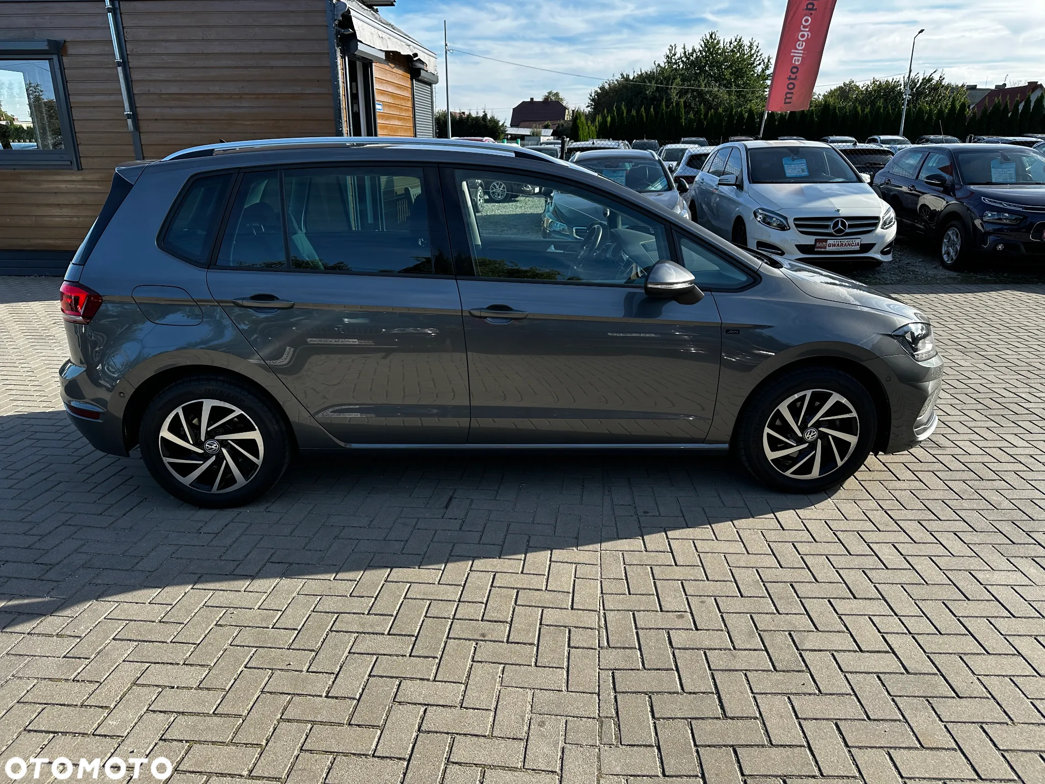Volkswagen Golf Sportsvan - 38