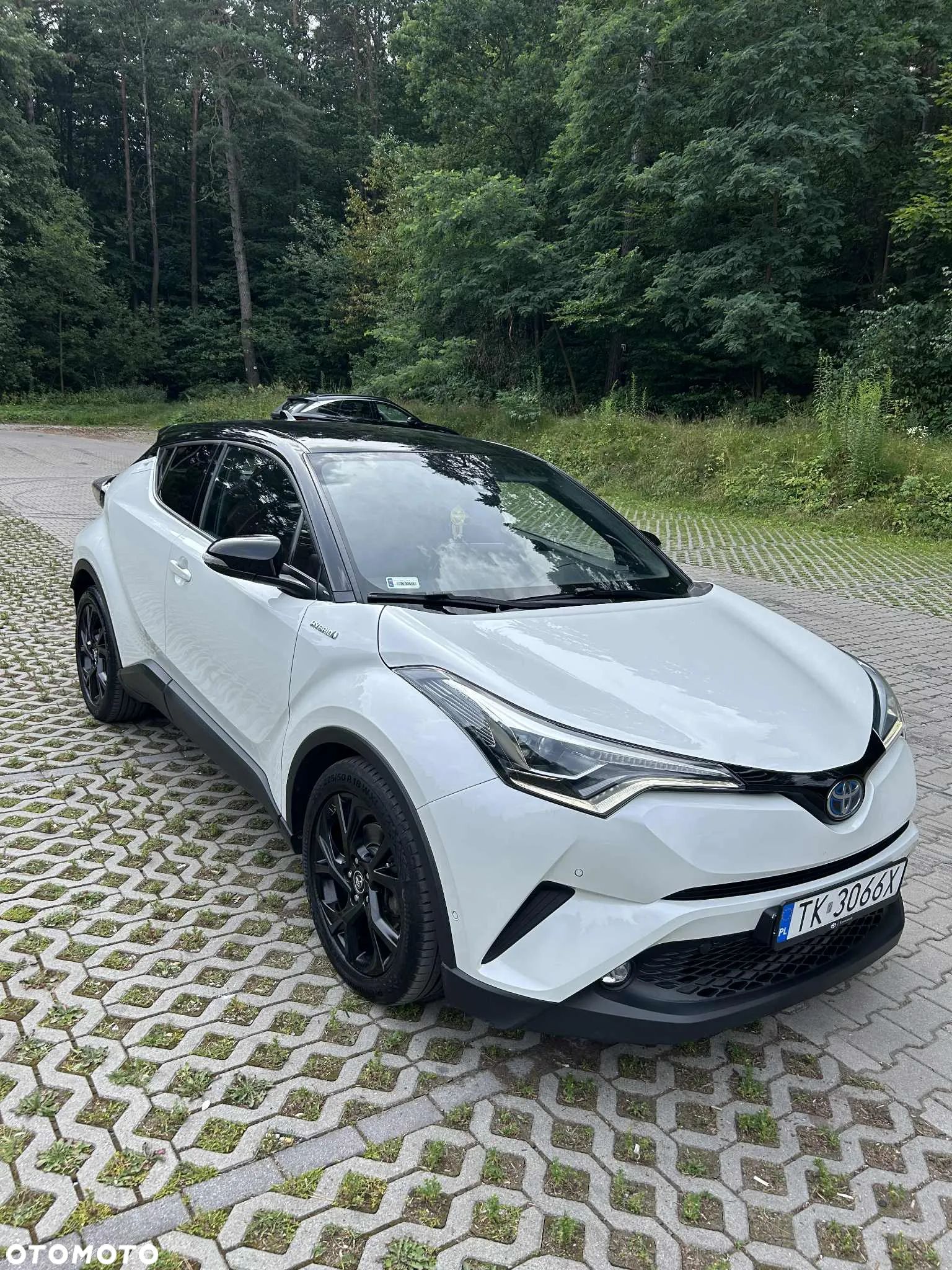 Toyota C-HR 1.8 Hybrid Selection - 1