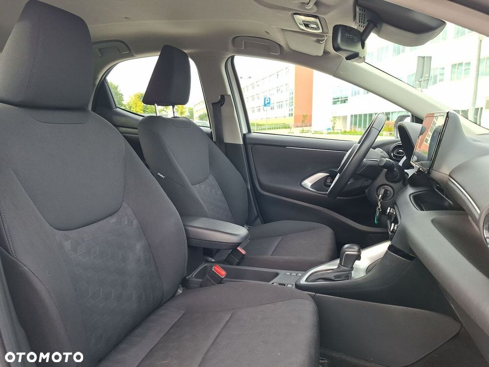 Toyota Yaris - 14