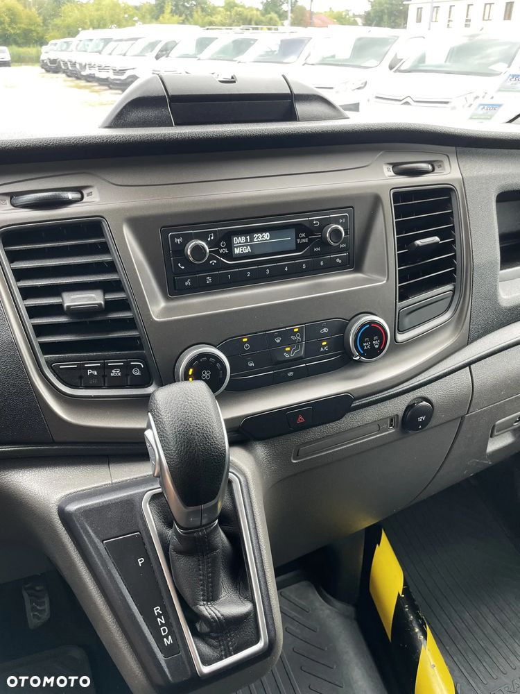 Ford Transit Custom - 8