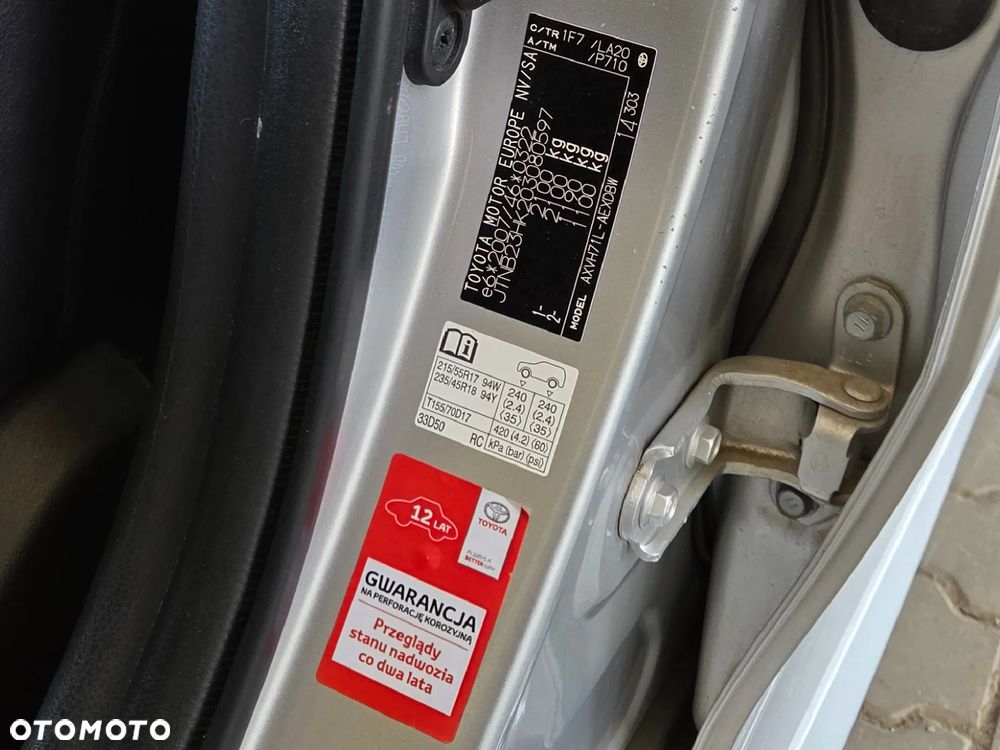 Toyota Camry 2.5 Hybrid Executive CVT - 14