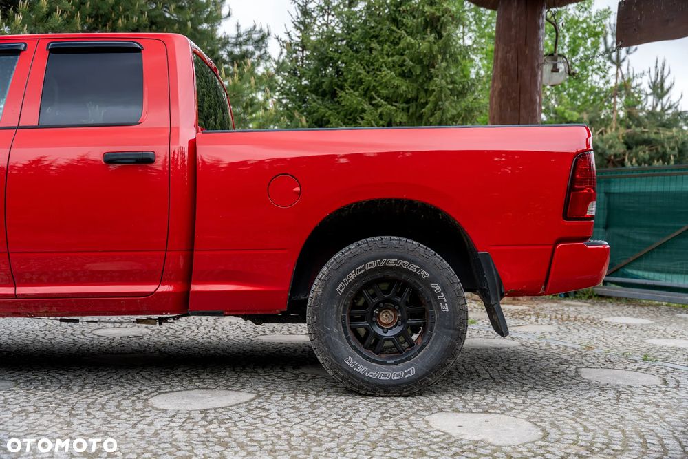 RAM 1500 Quad Cab Sport - 10