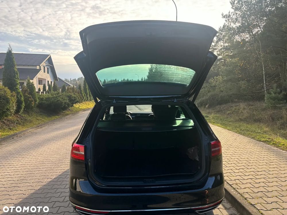 Volkswagen Passat - 6