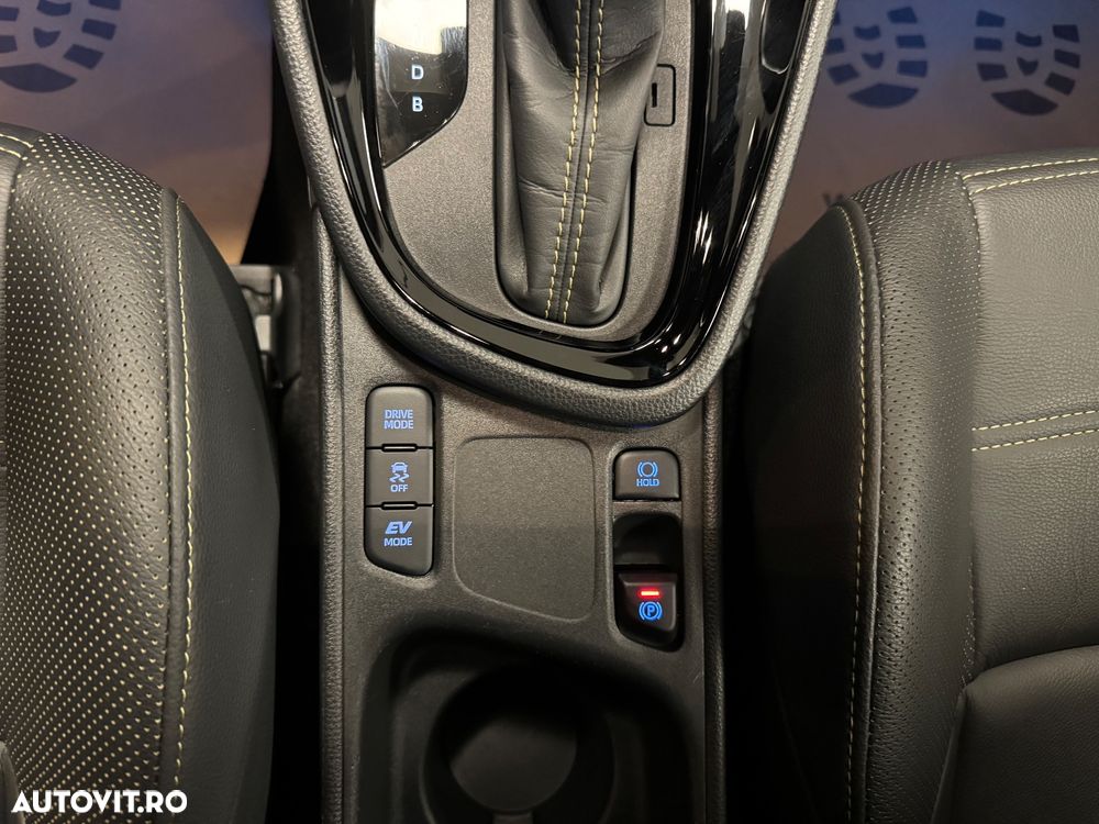 Toyota Yaris Cross Hybrid 130 1.5 VVT-i Style Plus - 21