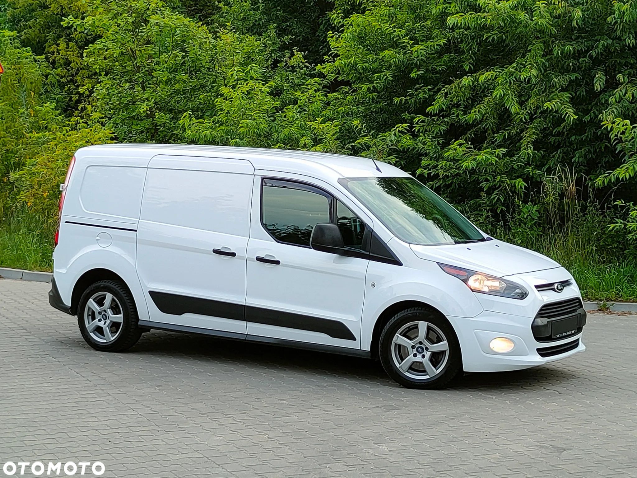 Ford Connect - 1