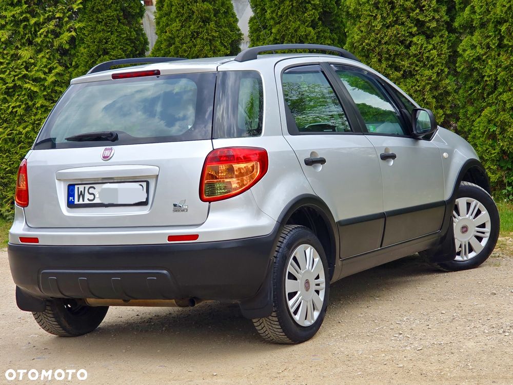 Fiat Sedici - 8