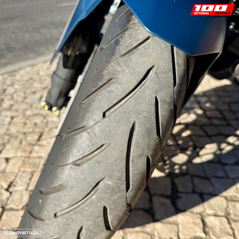 Honda NT 1100 A - 8