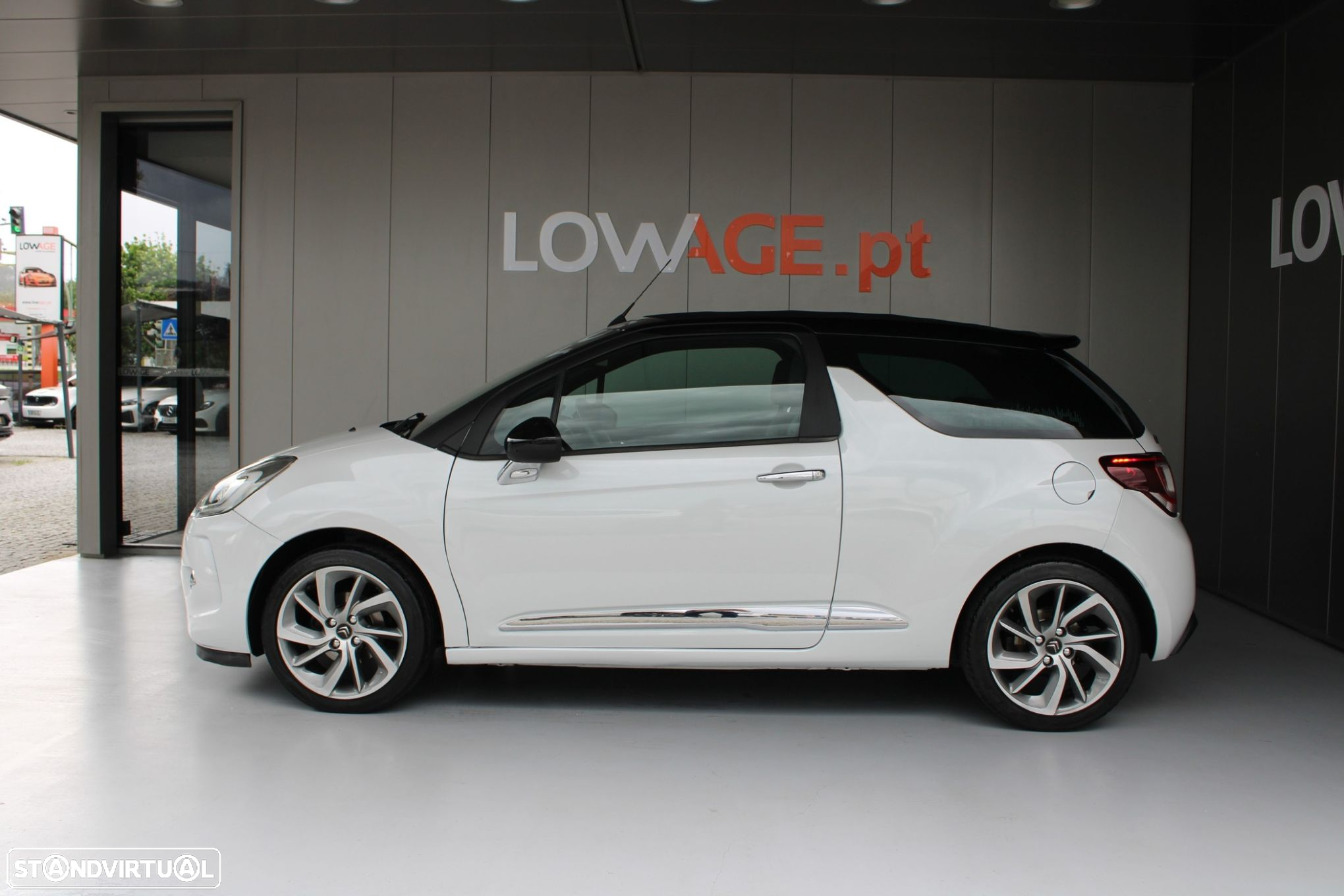 Citroën DS3 1.6 e-HDi So Chic - 21