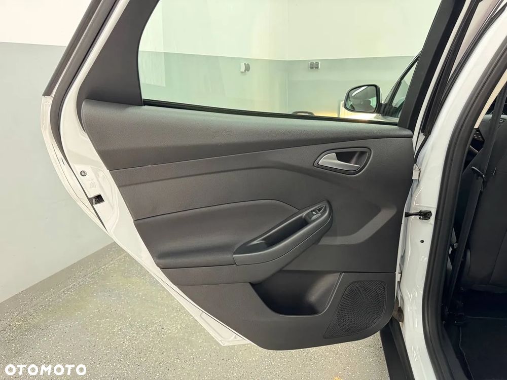 Ford Focus 1.5 TDCi ECOnetic 88g Start-Stopp-System Trend - 24