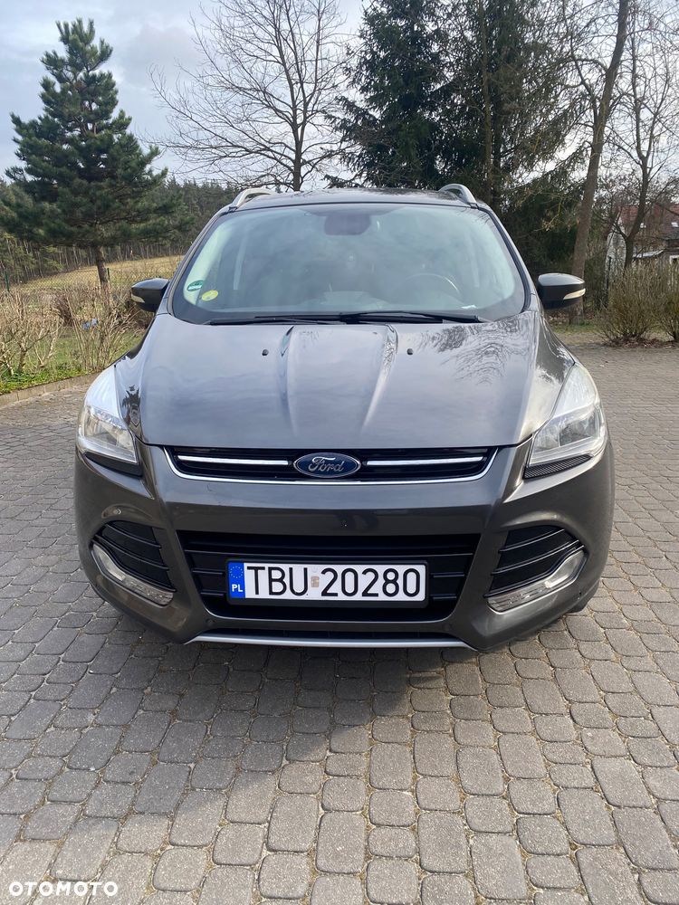 Ford Kuga 2.0 TDCi 2x4 Titanium - 5