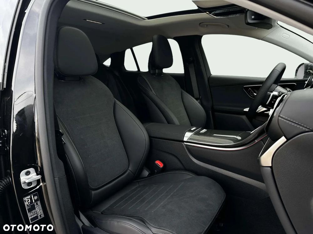 Mercedes-Benz GLC Coupe 200 mHEV 4-Matic AMG Line - 12