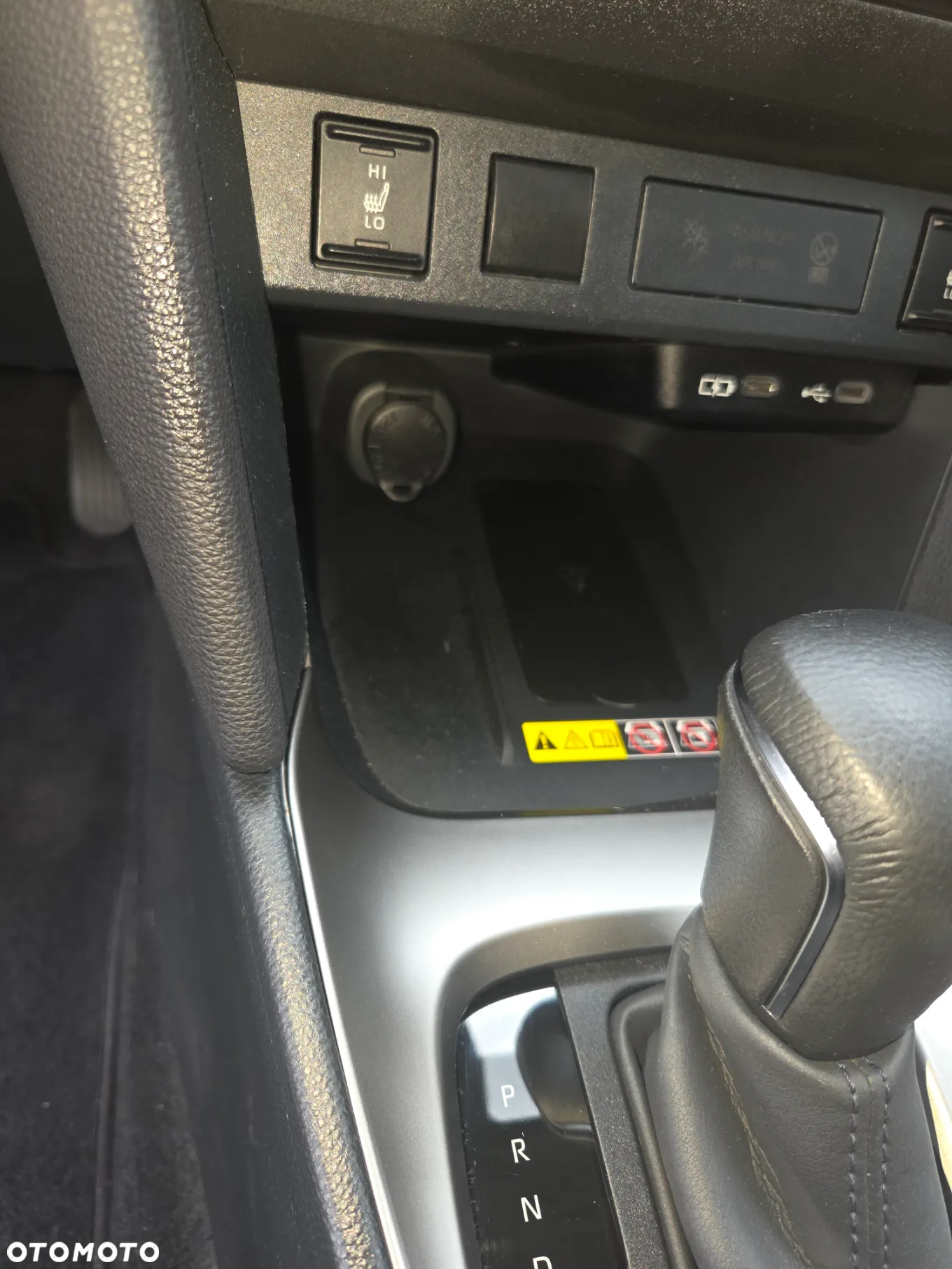 Toyota Yaris Cross Hybrid 1.5 Executive - 11