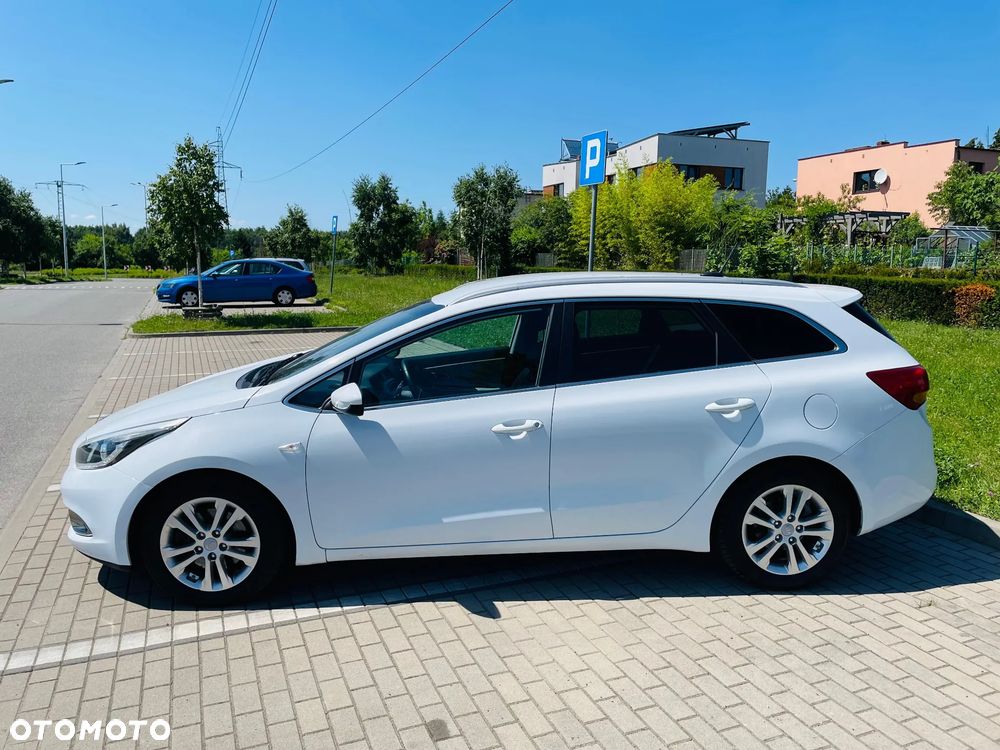 Kia Ceed 1.6 GDI ISG UEFA EURO 2016 - 2