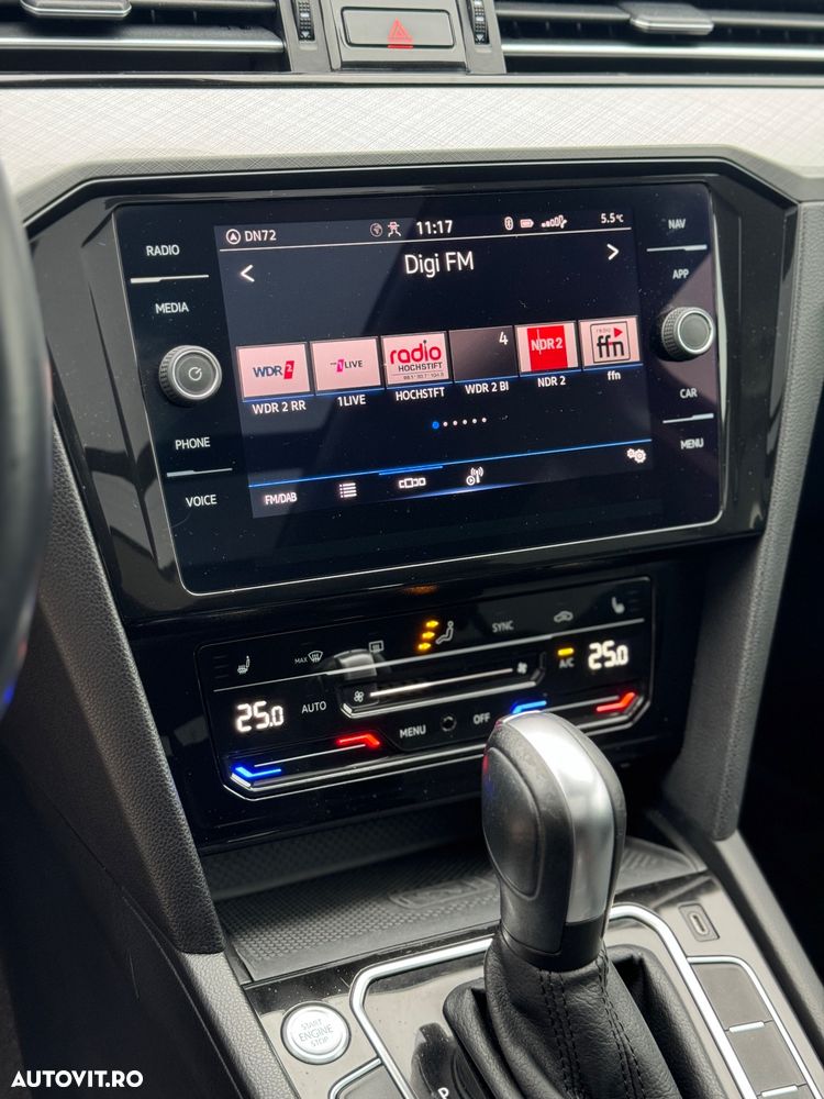 Volkswagen Passat 2.0 TDI SCR DSG Conceptline - 9