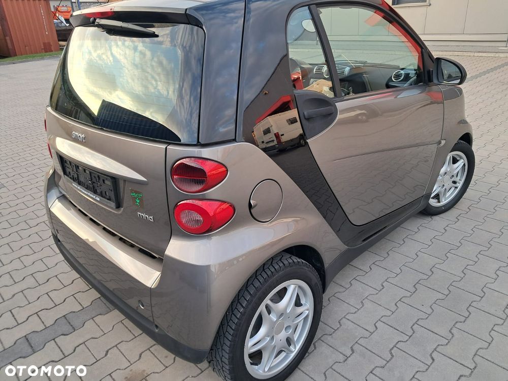Smart Fortwo softouch edition iceshine micro hybrid drive - 11