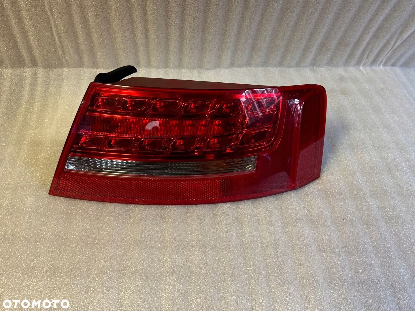 AUDI A5 8T8 SPORTBACK LAMPA PRAWA TYŁ TYLNA 08-12 - 1