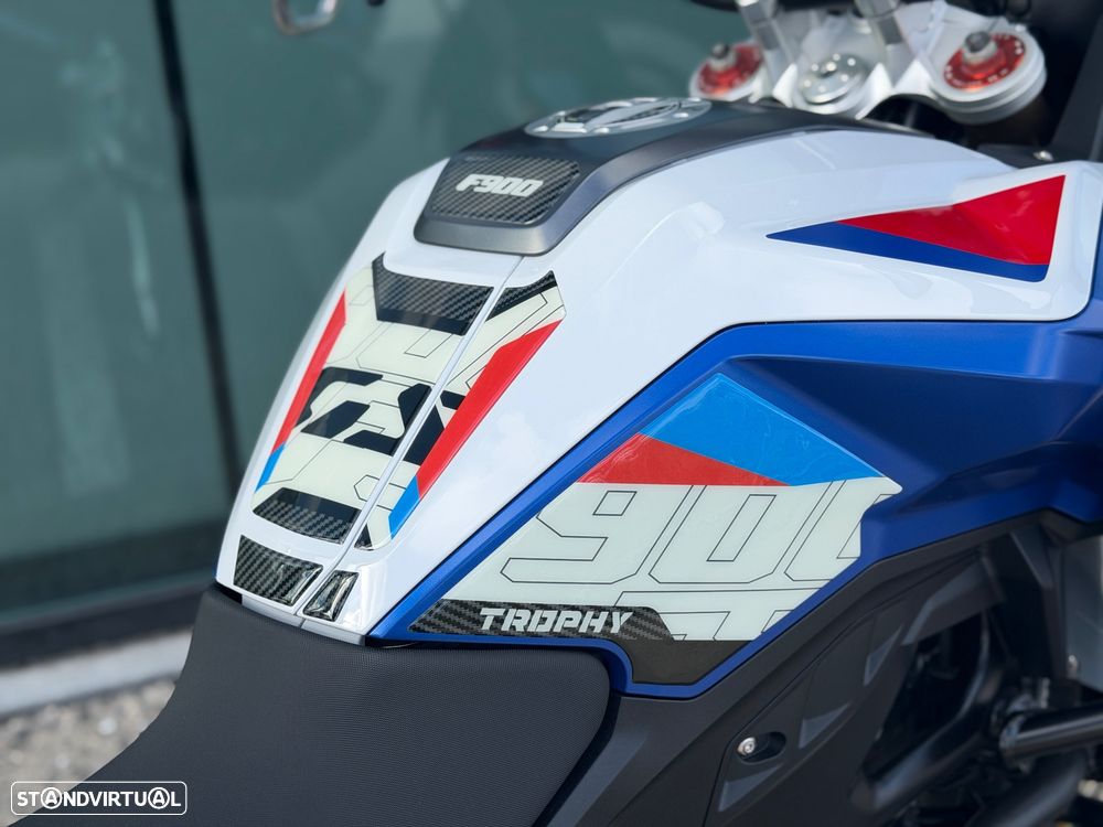 BMW F 900 GS Hepco & Becker - 4