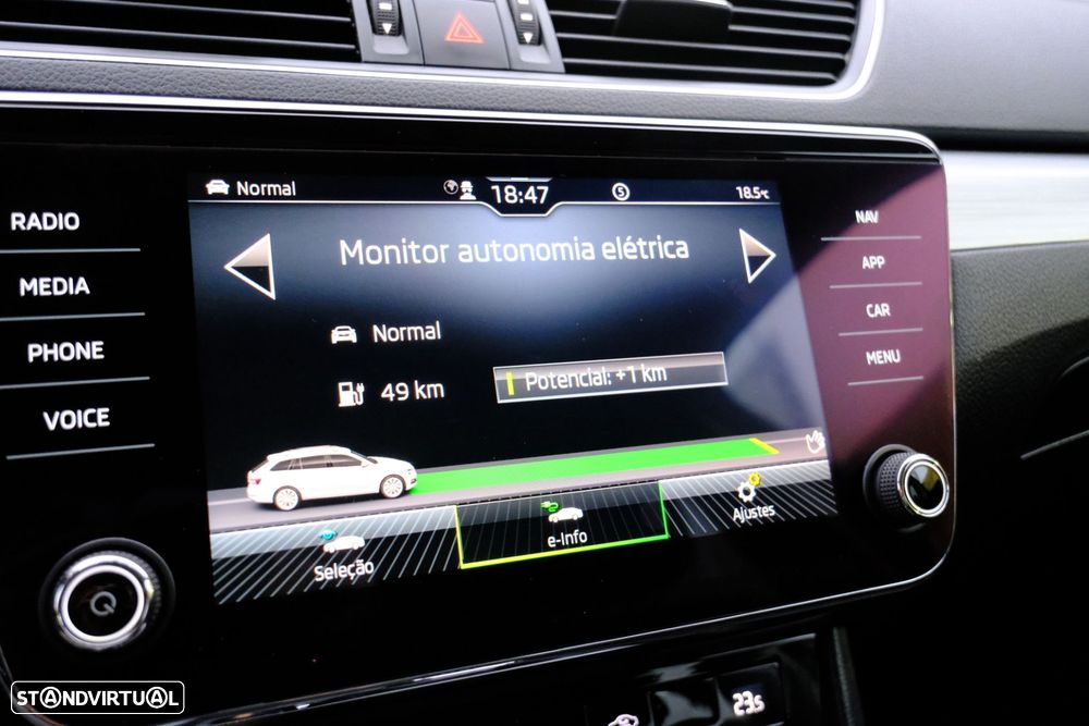 Skoda Superb Break - 24