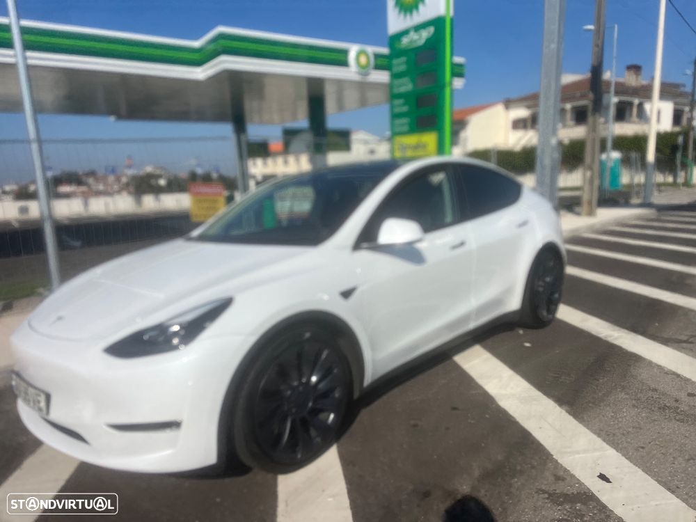Tesla Model Y Performance Tração Integral - 1