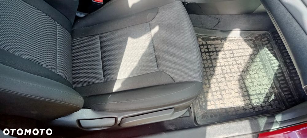 Hyundai i40 1.7 CRDi blue Style - 17