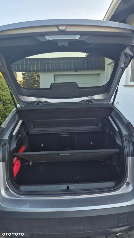 Citroën C4 1.2 PureTech Shine S&S - 9