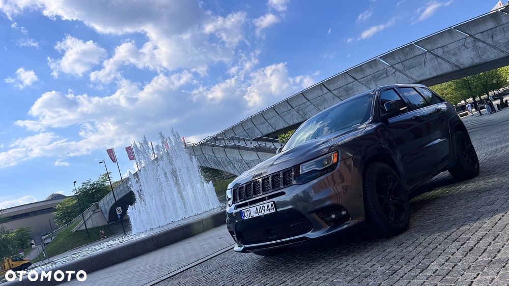 Jeep Grand Cherokee 6.4 V8 SRT8 - 11