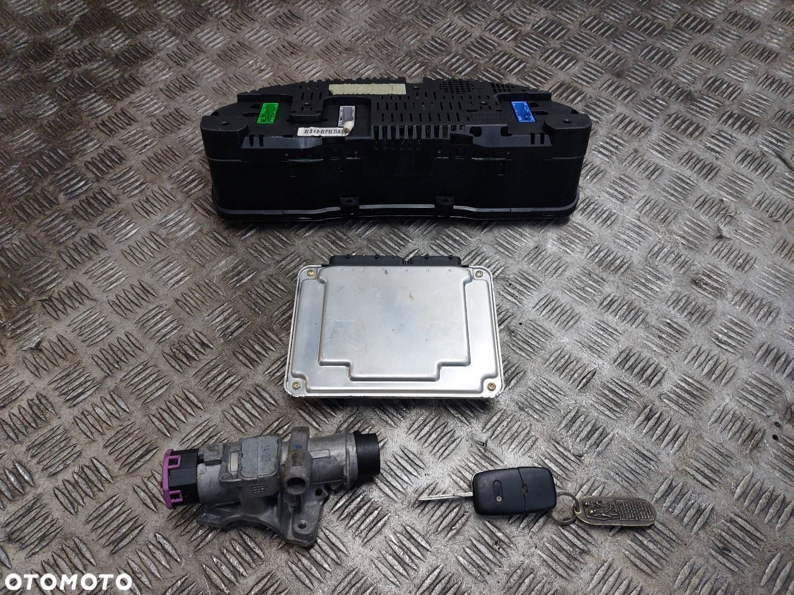ZESTAW STARTOWY AUDI A6 C5 2.5 TDI 4B1907401D 4B0905851B 4B0920933G - 10