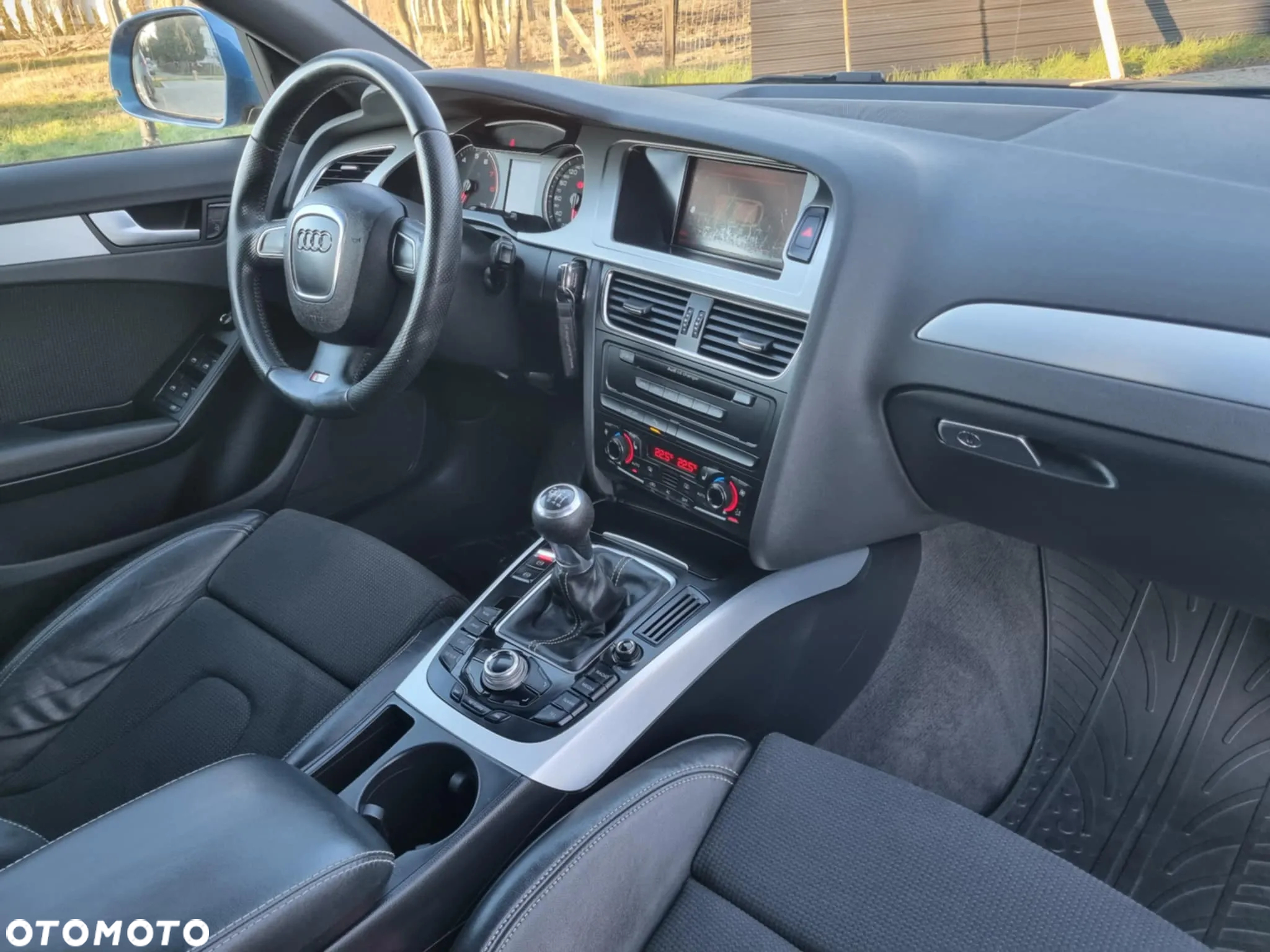 Audi A4 - 24