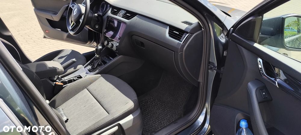 Skoda Octavia 2.0 TDI Style DSG - 8