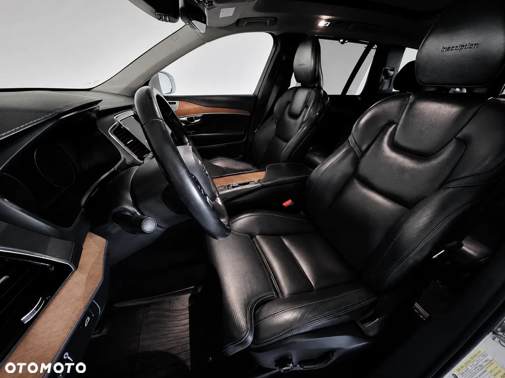 Volvo XC 90 T6 AWD Geartronic Inscription - 12