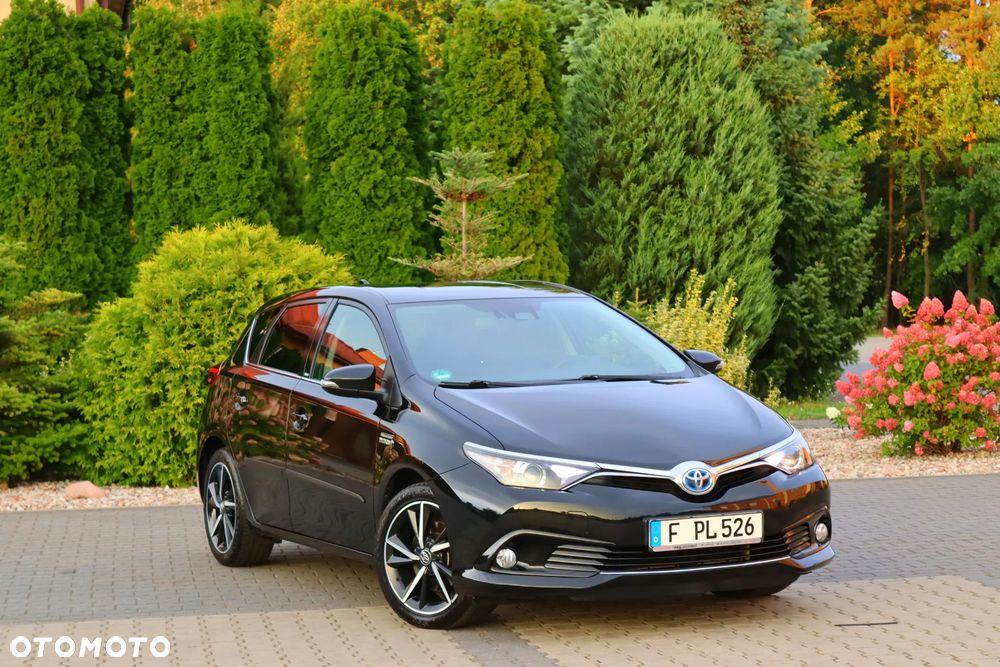 Toyota Auris - 2