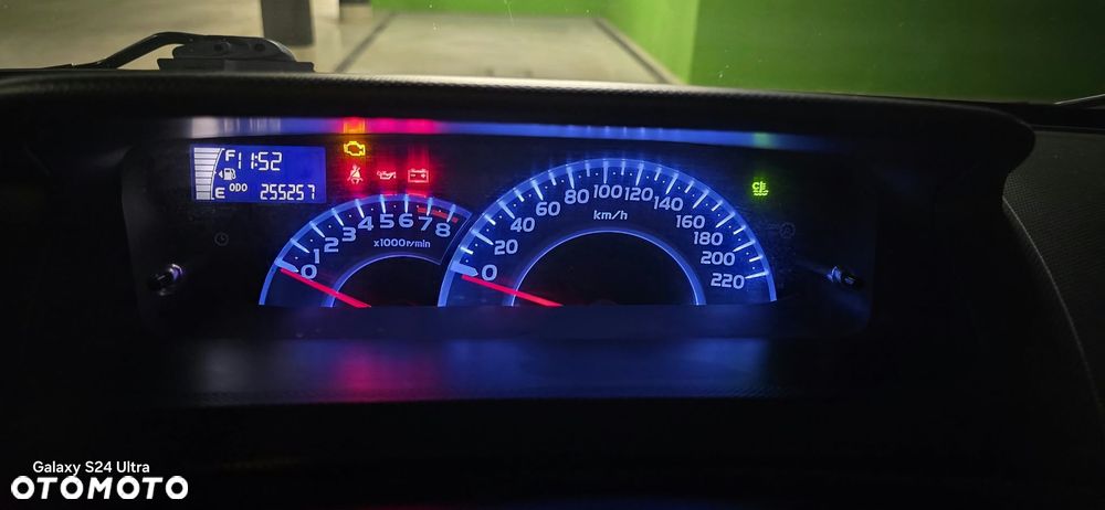 Daihatsu Materia 1.5 - 5