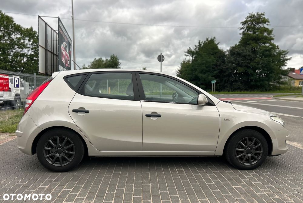 Hyundai i30 i30cw 1.6 CRDi Edition 20 - 11