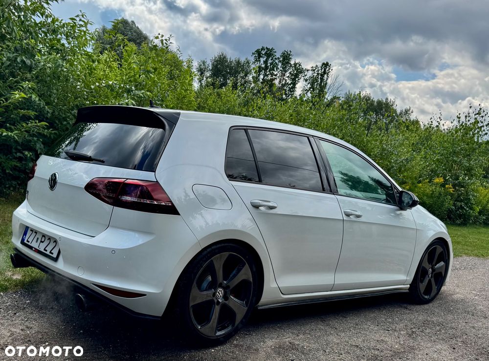 Volkswagen Golf 2.0 TSI BMT GTI DSG - 2