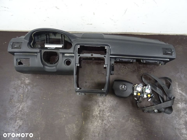 MERCEDES W245 05-08 2.0 CDI KONSOLA DESKA ROZDZIELCZA PASY BEZPIECZEŃSTWA PODUSZKA