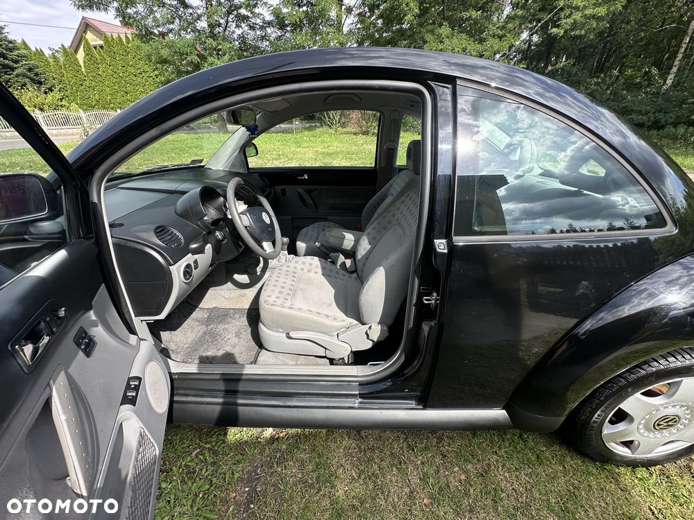 Volkswagen Beetle - 7