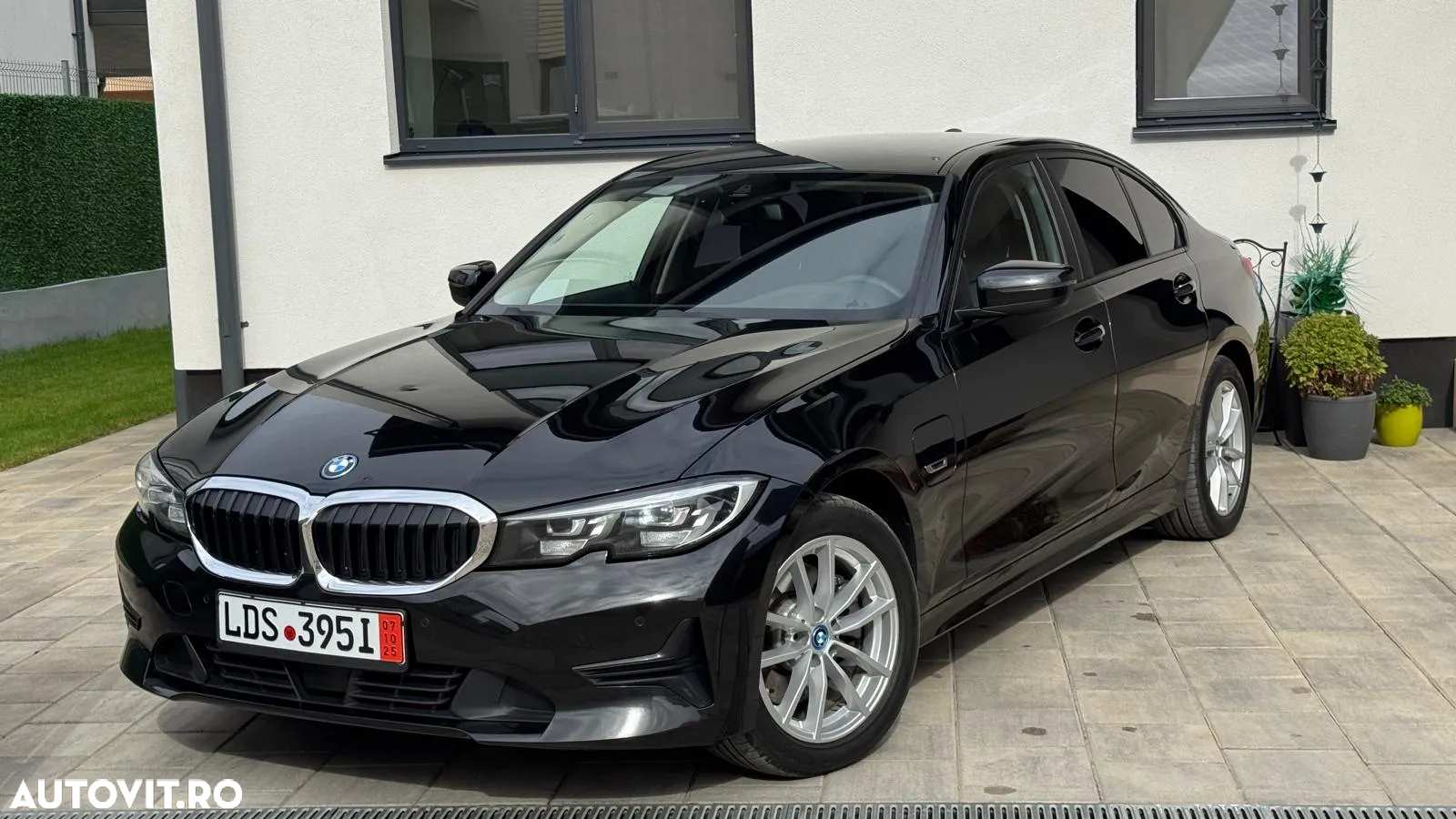BMW Seria 3 320e Aut. M Sport - 13