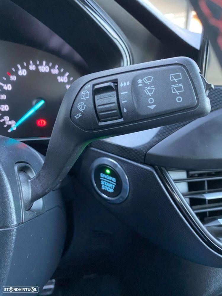 Ford Focus SW 1.5 TDCi EcoBlue ST-Line - 12