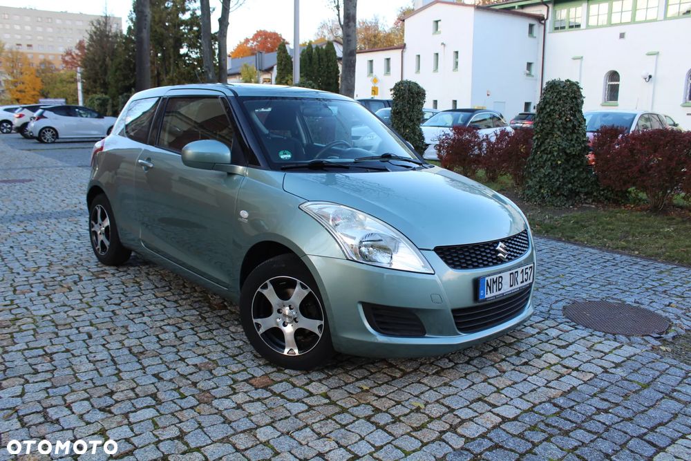 Suzuki Swift - 2