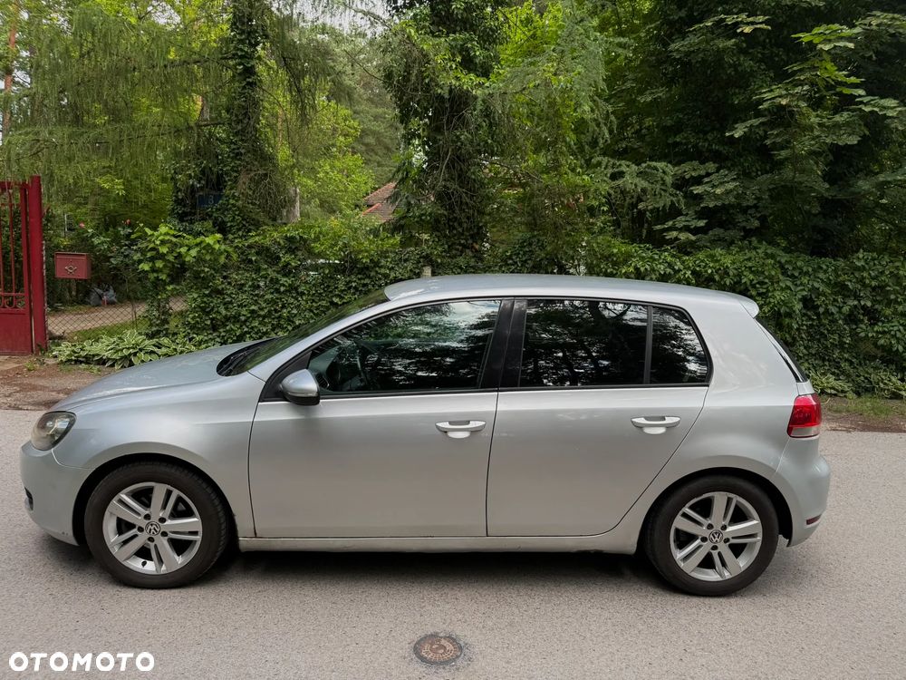 Volkswagen Golf - 5