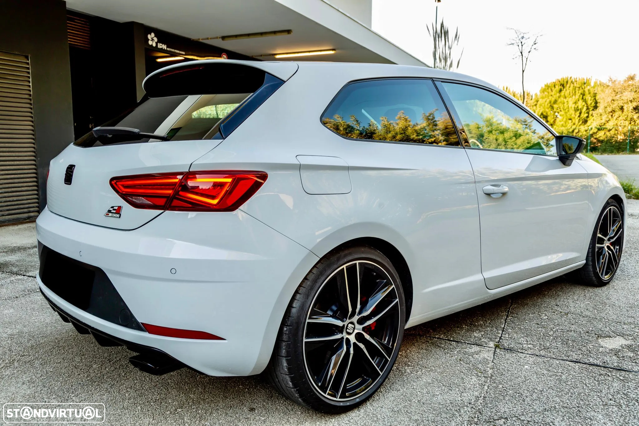 SEAT Leon SC 2.0 TSI Cupra DSG S/S - 21