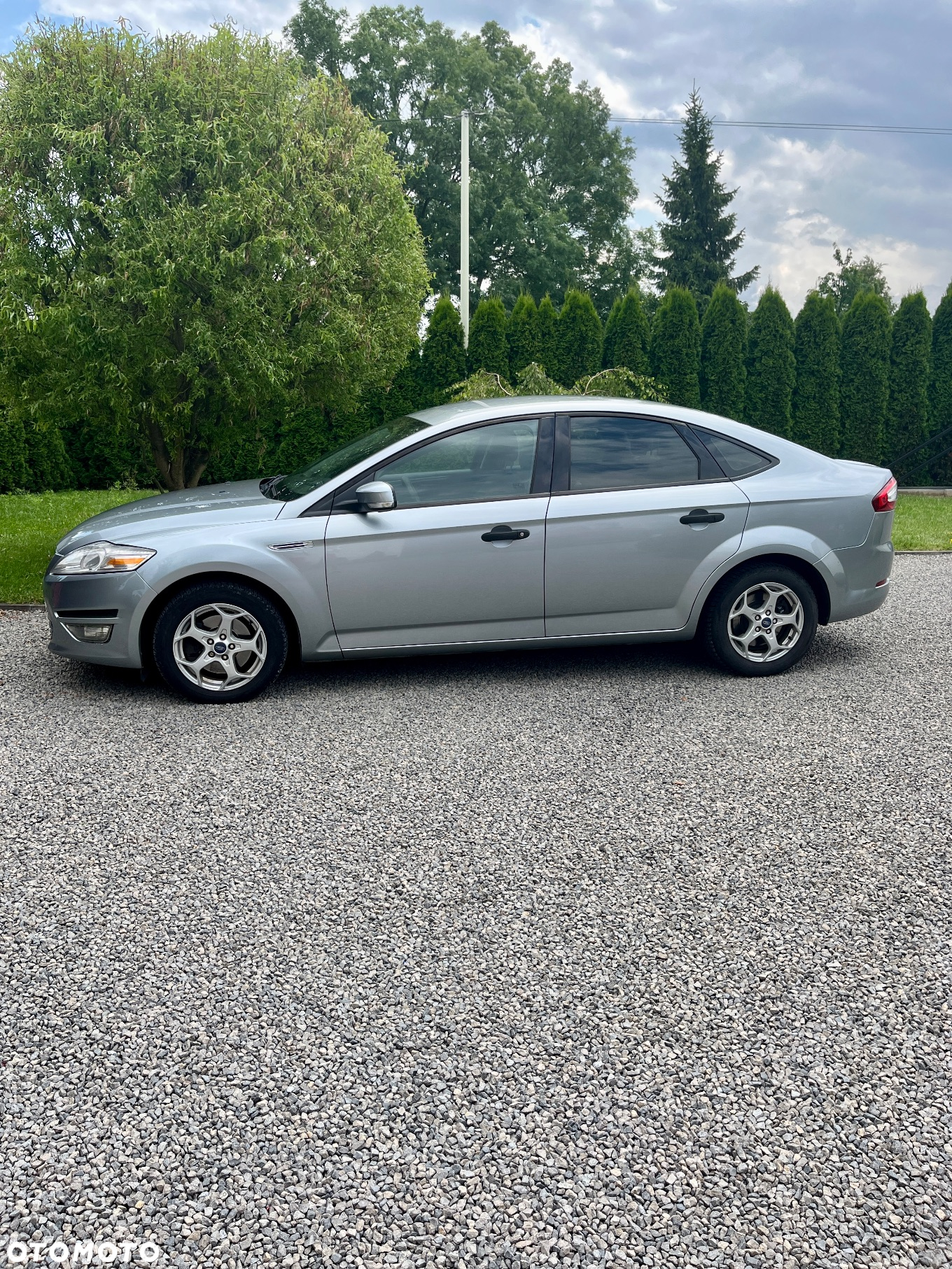 Ford Mondeo 2.0 TDCi Ambiente - 2