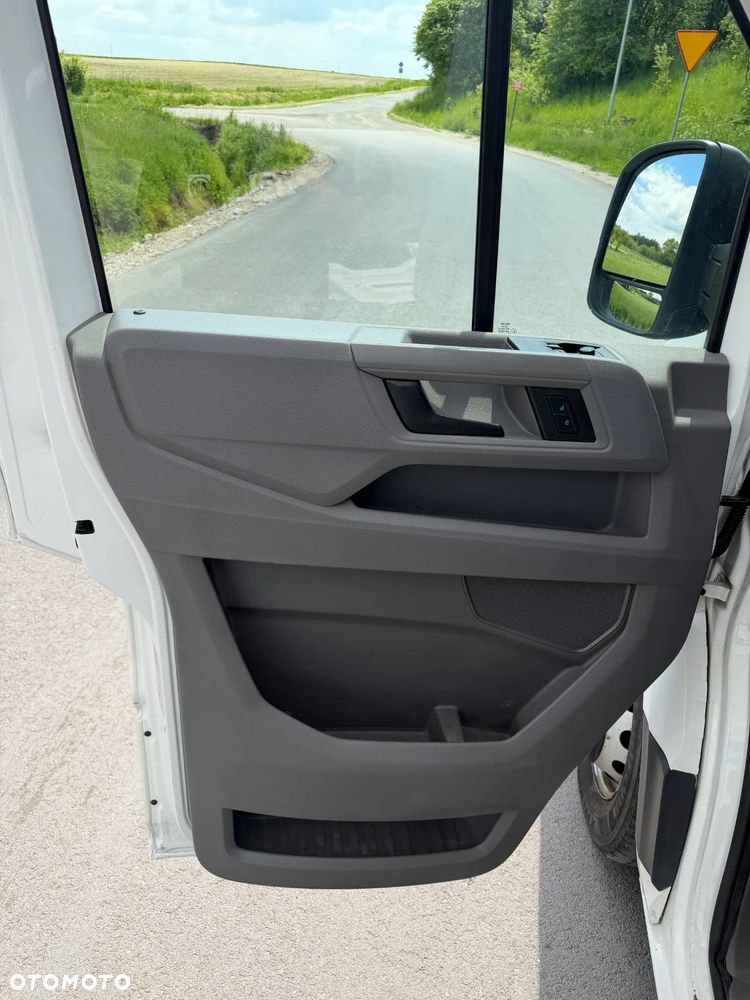 Volkswagen Crafter - 10