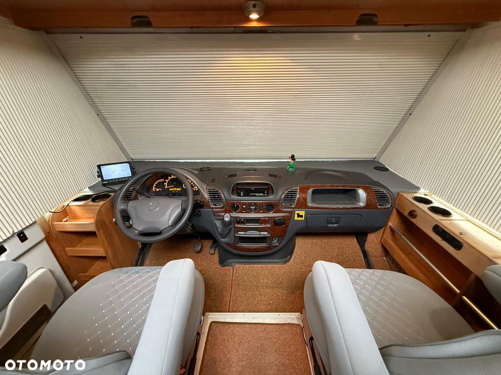 Mercedes-Benz RMB - 5