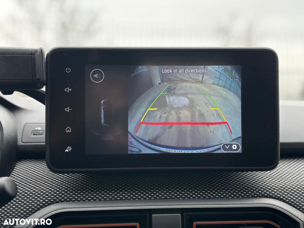 Dacia Sandero TCe 90 CVT Expression - 14