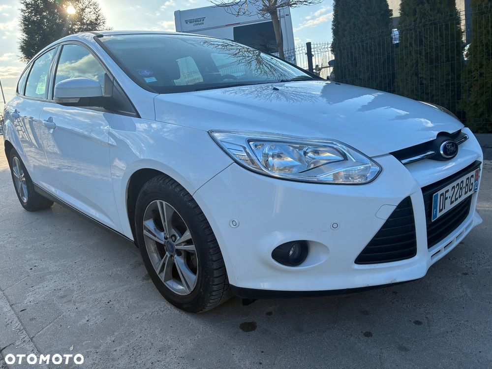 Ford Focus 1.0 EcoBoost Titanium ASS - 4