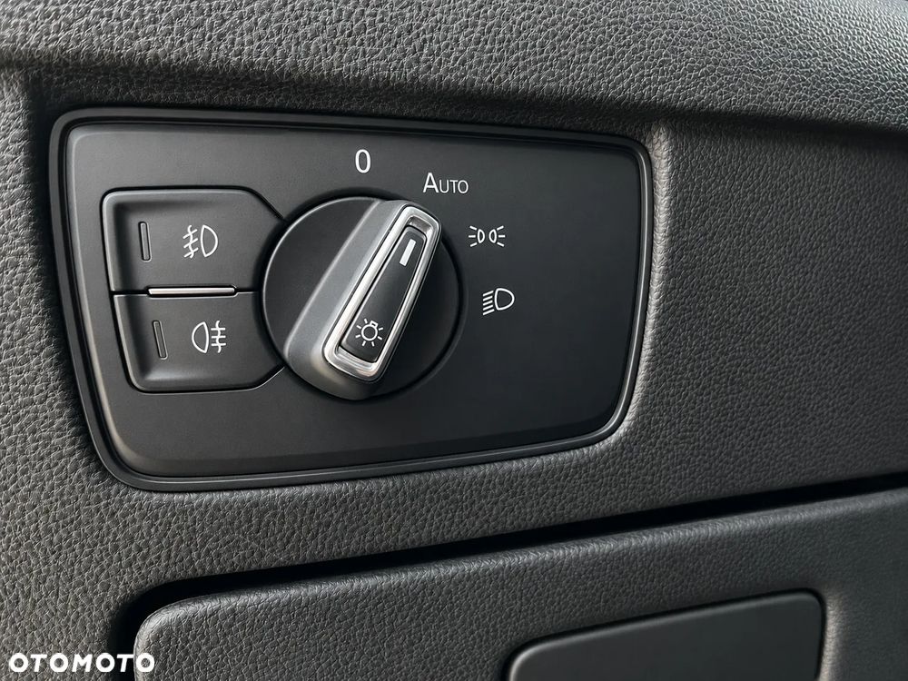 Volkswagen Passat Variant 2.0 TDI SCR Comfortline - 13